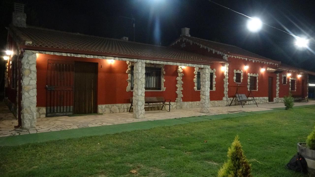 Finca Entrevinedos De Bodegas Marcos Peñafiel Exterior foto
